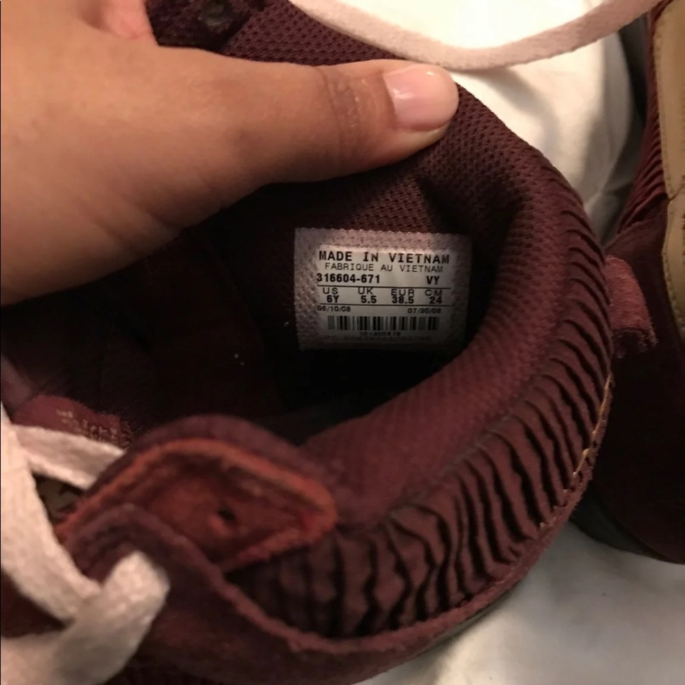 Nike Dunks - image 4